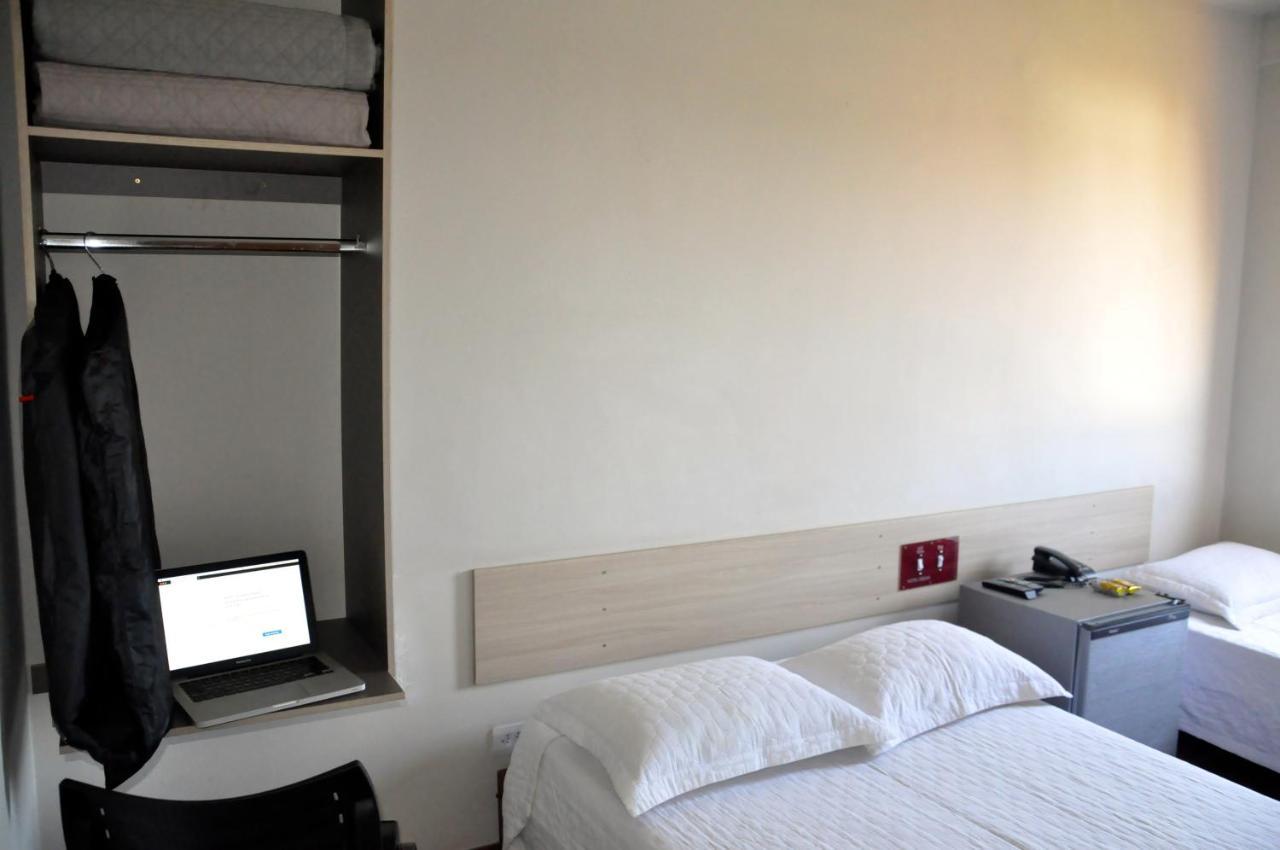 Hotel Cacula Londrina Eksteriør billede
